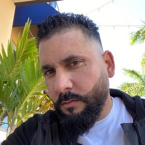 Meet your Posher, Jose